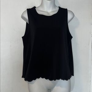 ANN TAYLOR Black Scalloped Hem Sleeveless Top-M